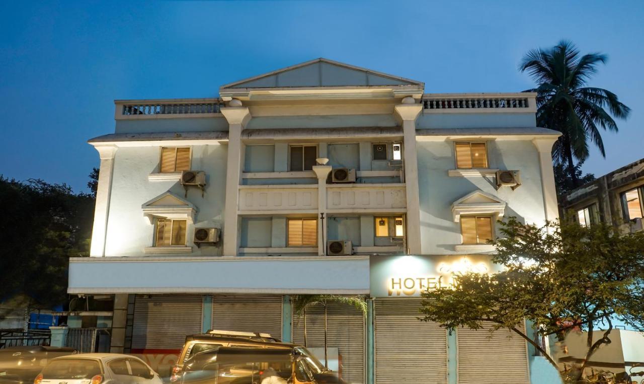 Treebo Trip Meadow Inn Mumbai Exterior photo